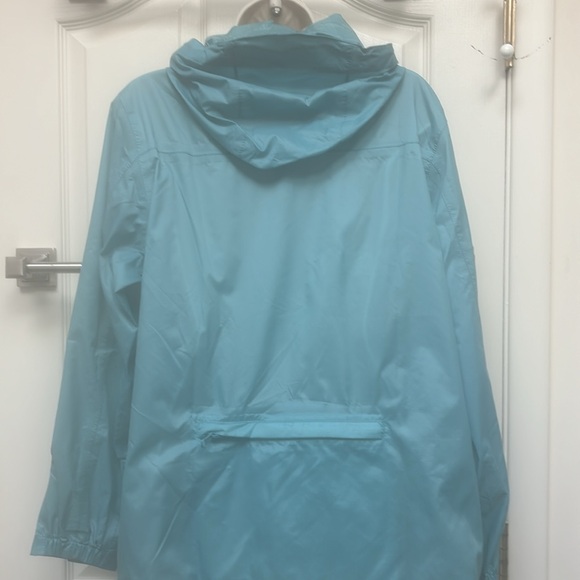 NWT Lands’End waterproof jacket with hood - Picture 6 of 11
